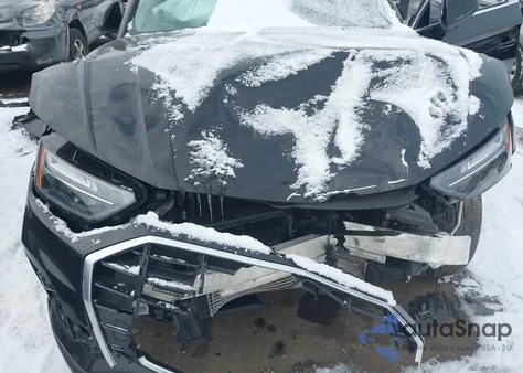 2021 Audi Q5 Premium Plus 45 Tfsi Quattro S Tronic z USA, uszkodzony, nr VIN WA1BAAFY9M2037030